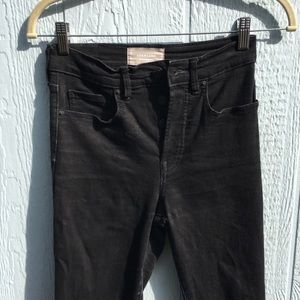 Everlane high rise slim-straight black denim